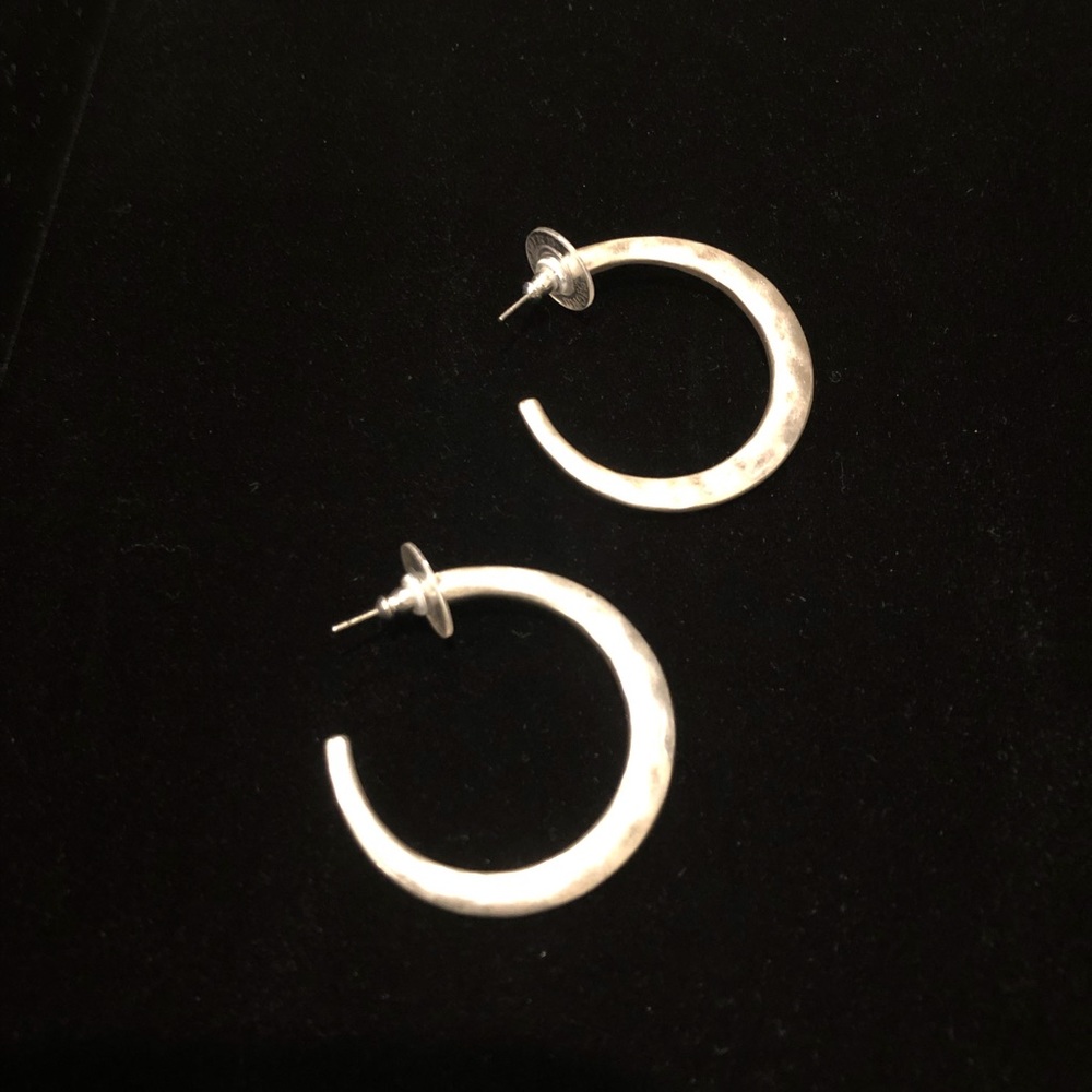 Premier Designs Night Life Earring. Like new!